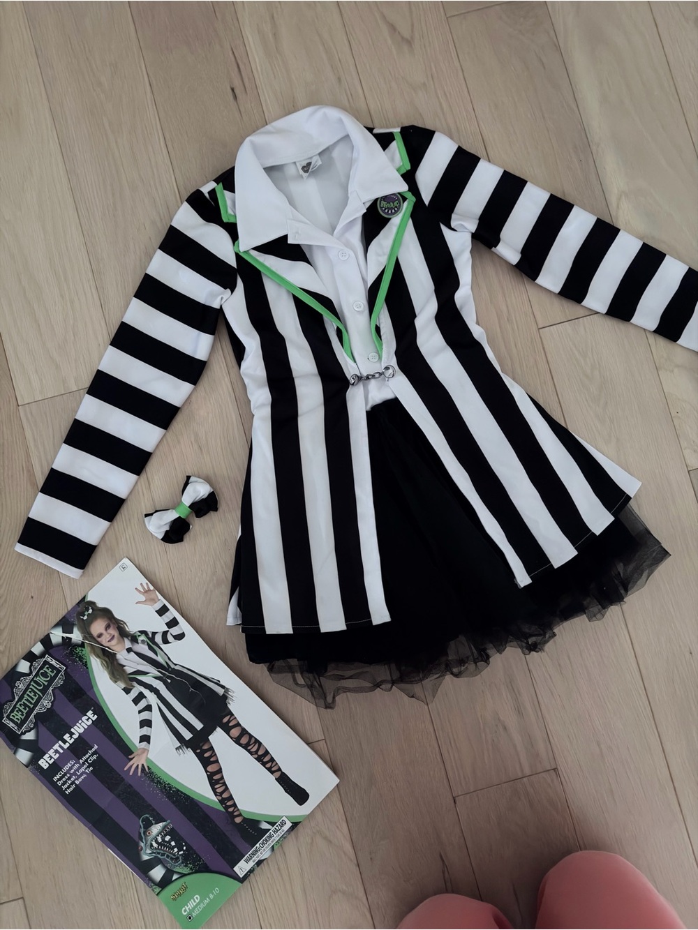 Halloween costume Beetlejuice